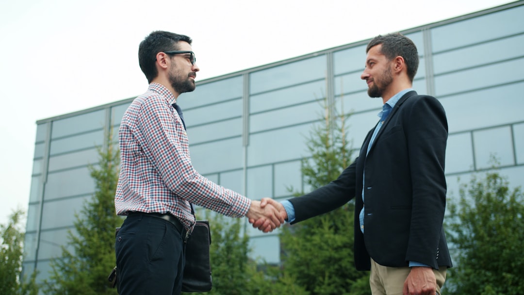 Photo negotiate supply contracts