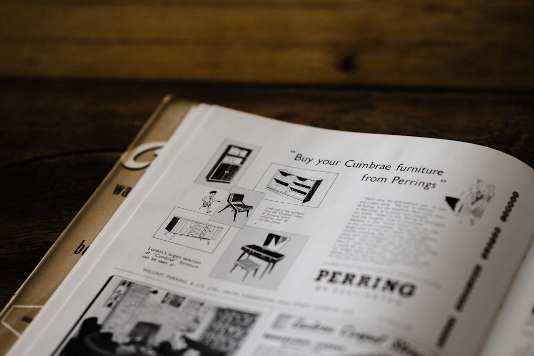Photo advertising vs editorial content