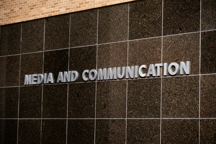 Photo media influence