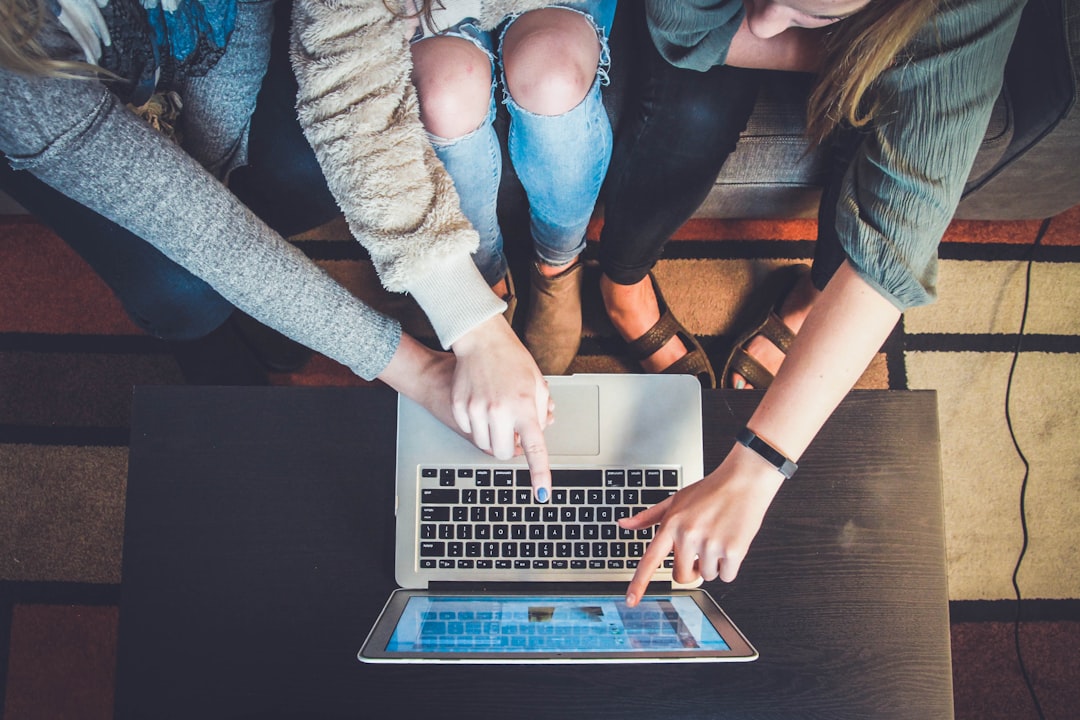 Photo lead generation