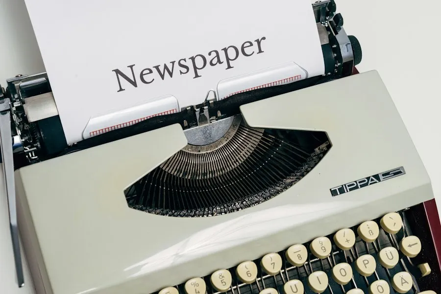 Photo role of journalist infographic